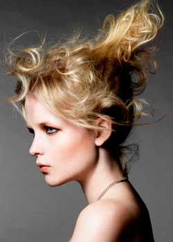 © CARL KEELEY HAIR COLLECTION